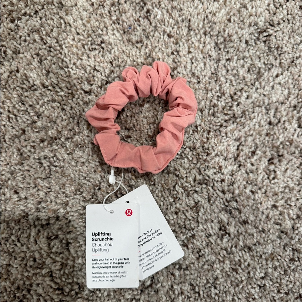 NWT Lululemon Scrunchie